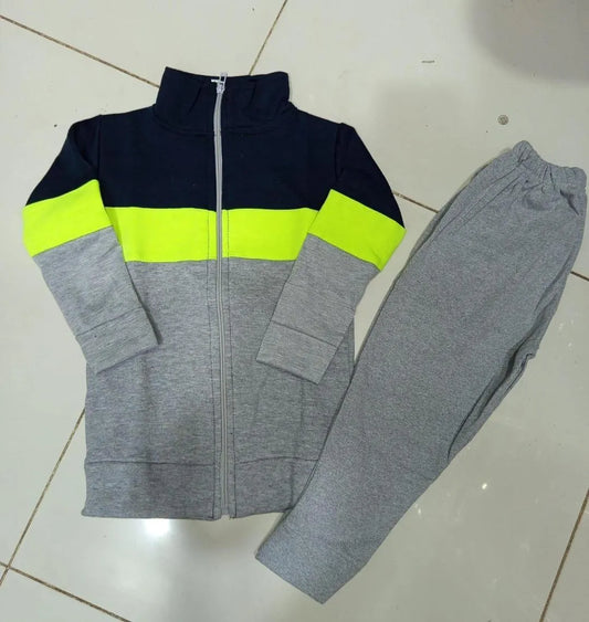 Boys and girls fleece printed tracksuit